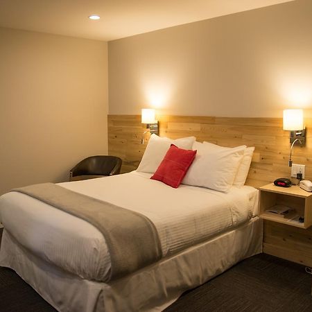 Motel Colonial Rimouski Luaran gambar